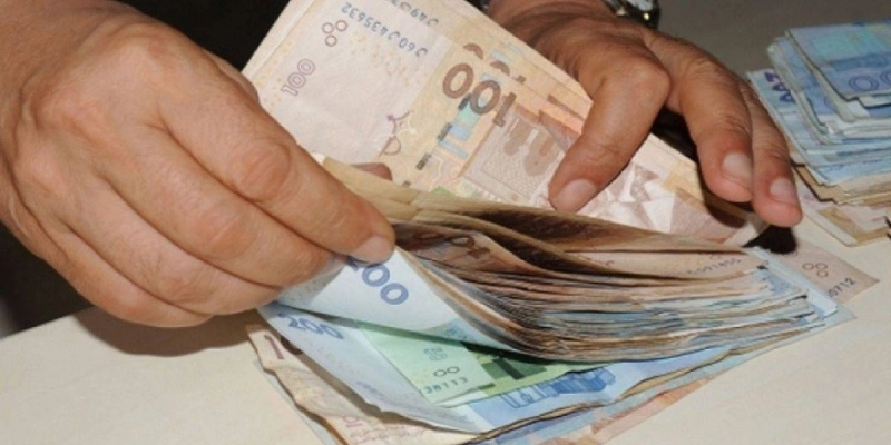 À partir du 1er janvier 2025, les employés bénéficieront d'une augmentation de leur salaire réel.