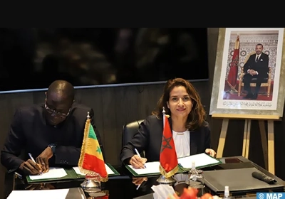 La ministre de la Transition énergétique et du Développement durable, Leila Benali, et le ministre sénégalais de l’Environnement et de la Transition écologique, Daouda Ngom.
Photo Map