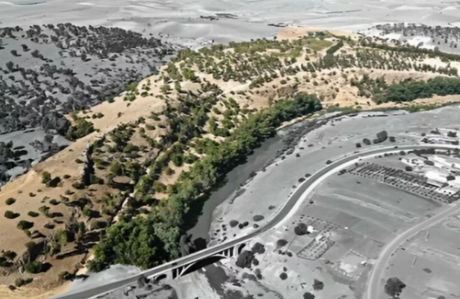 Le site archéologique d'Oued Beht, datant du Néolithique.