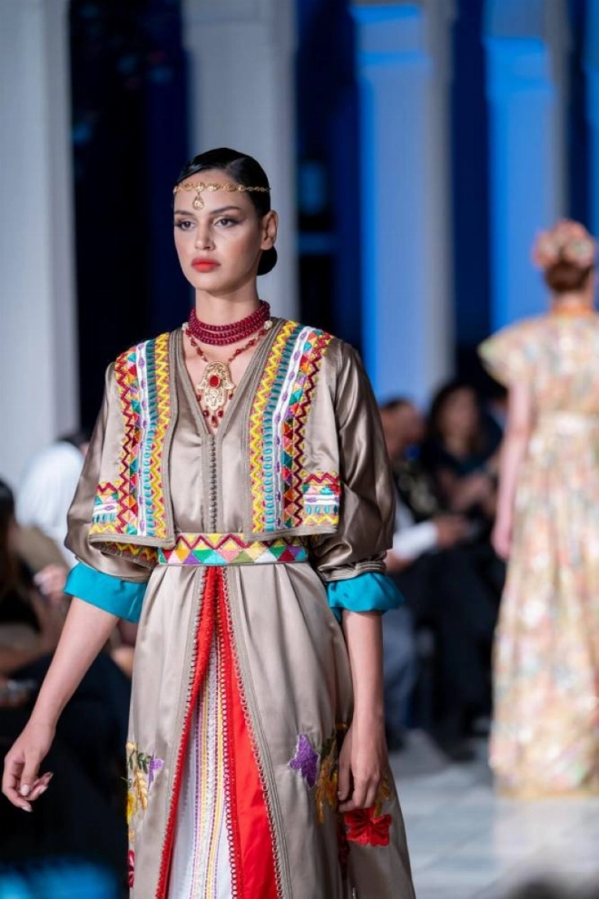 défilé caftan à Tanger fashion week 2024 au Palais Moulay Hfid