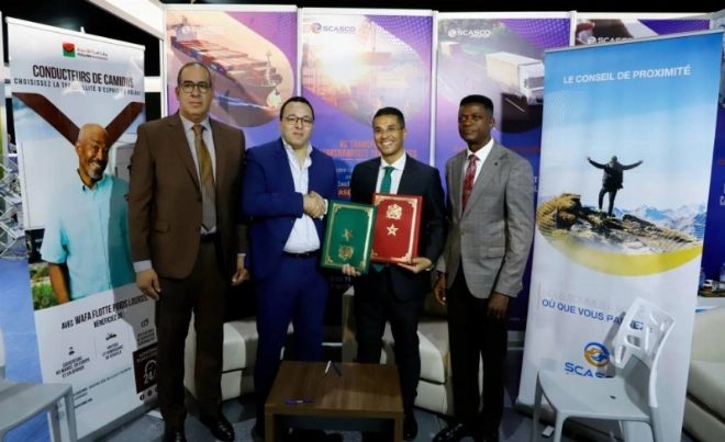 Mustapha Chaoune, président de l'UAOTL, Adil Khalifi, directeur général Scasco assurances et Abdellah Azzaoui, directeur commercial & marketing de Wafa IMA assistance.