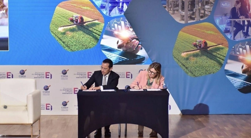 Youssef Rouissi, directeur général délégué d’Attijariwafa Bank et Isabelle Bébéar, directrice des affaires Internationales et européennes de Bpifrance.