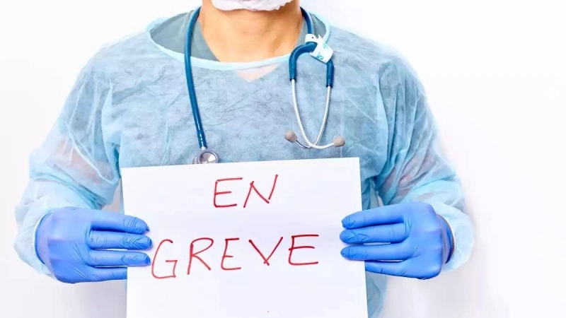 Jamais sans mon statut de "fonctionnaire public"