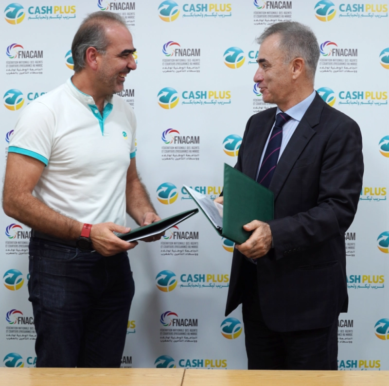 Farid Bensaïd, président de la FNACAM et Hazim Sebbata, directeur général de CashPlus.