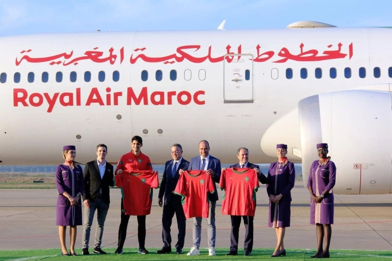 La FRMF, RAM, PUMA et Planet Sport dévoilent les nouveaux maillots de l’équipe nationale marocaine de football en prévision de la CAN 2025.