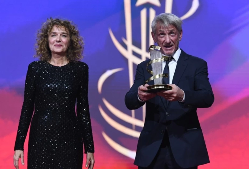 Sean Penn et Valeria Golino-FIFM 2024.