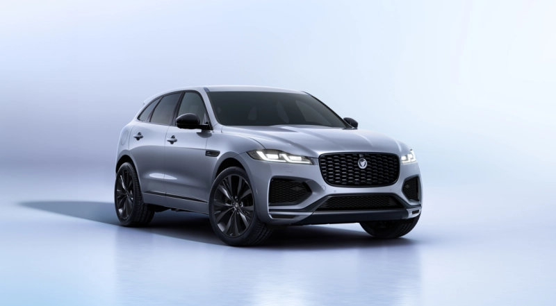 Jaguar F-PACE 90th Anniversary Edition est proposée au prix de 692.000 DHS.