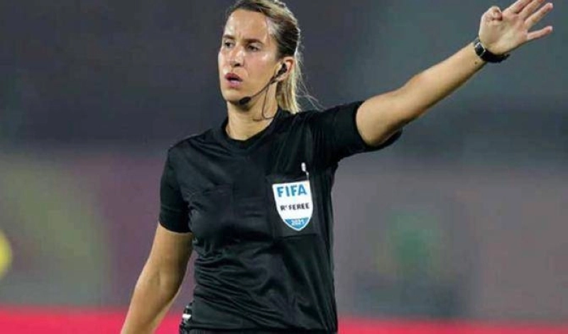 Consécration continentale de l'arbitre marocaine