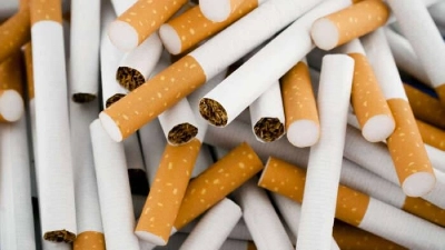 À partir du 1er janvier 2025, les prix des cigarettes augmentent avec des hausses de 0,5 à 2 dirhams, principalement pour les marques d’entrée de gamme.