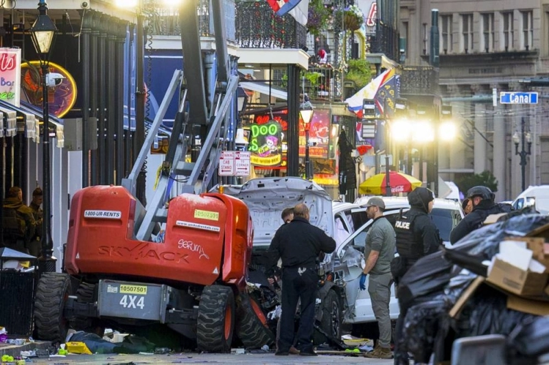Des enquêteurs mènent leurs investigations après l’attaque perpétrée à la Nouvelle-Orléans, en Louisiane, le 1er janvier 2025. (Photo Matthew HINTON:AFP)