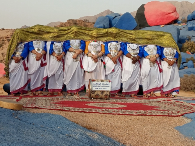 Le groupe Ahwach Bnat Louz de Tafraout.