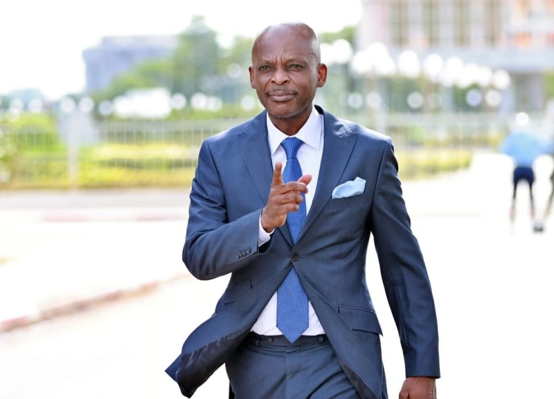 Le ministre des Affaires étrangères togolais Robert Dussey