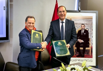 Mehdi Qotbi (FNM) et Khalid Safir, DG de la CDG.