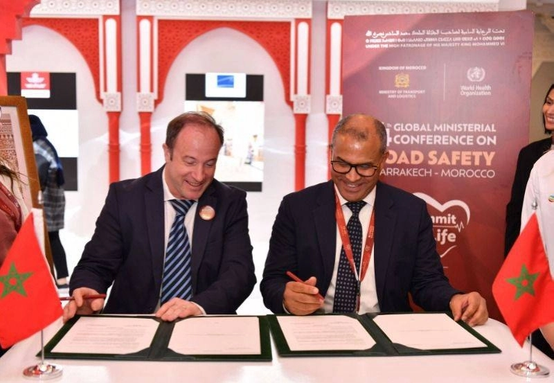 Benacer Boulaajoul (Narsa) et Matthias De Larminat (Vivo Energy Maroc).