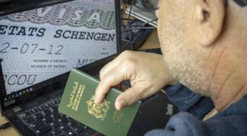 La monopolisation des rendez-vous pour le visa complique son obtention. Cette affaire lève le voile sur l'une des causes de ce problème.