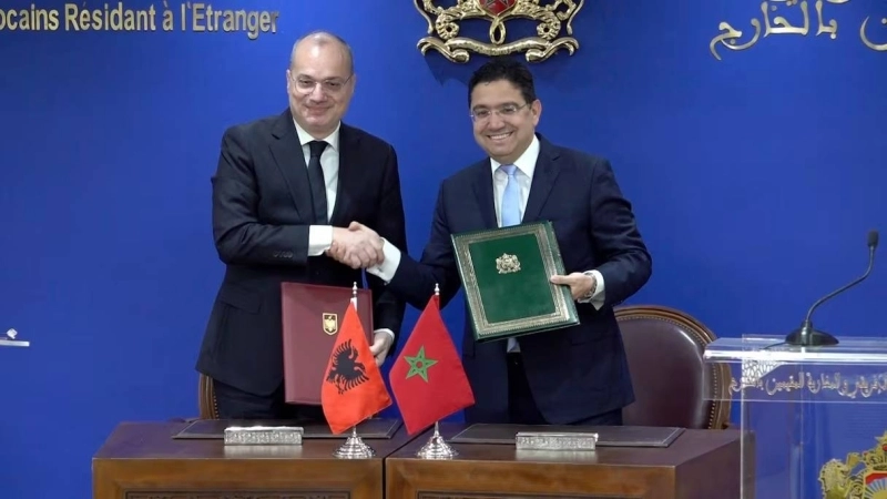 Igli Hasani avec Nasser Bourita à Rabat