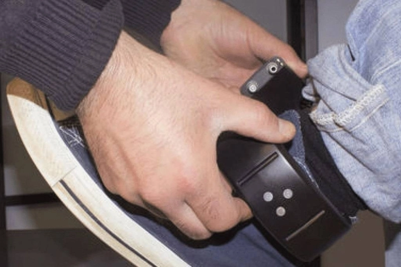 L'une des mesures les plus innovantes de cette réforme, le bracelet électronique