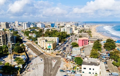 Cotonou est une grande ville portuaire située sur la côte sud du Bénin,