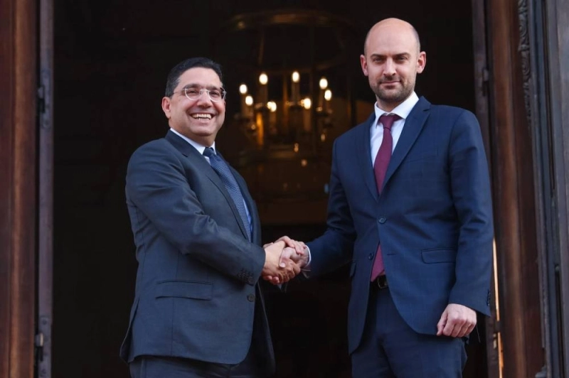 Le chef de la diplomatie françase recevant le ministre des Affaires étrangères, de la Coopération africaine et des Marocains résidant à l'étranger