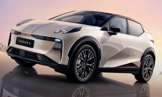 Offrant une autonomie de 440 kw, la Zeekr X est proposée à partir de 465 000 MAD.