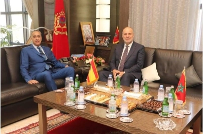 Abdellatif Hammouchi recevant le Général Luis Ballells Pinero