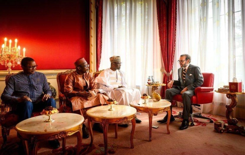 SM Le Roi Mohammed VI recevant les MAE de l'AES