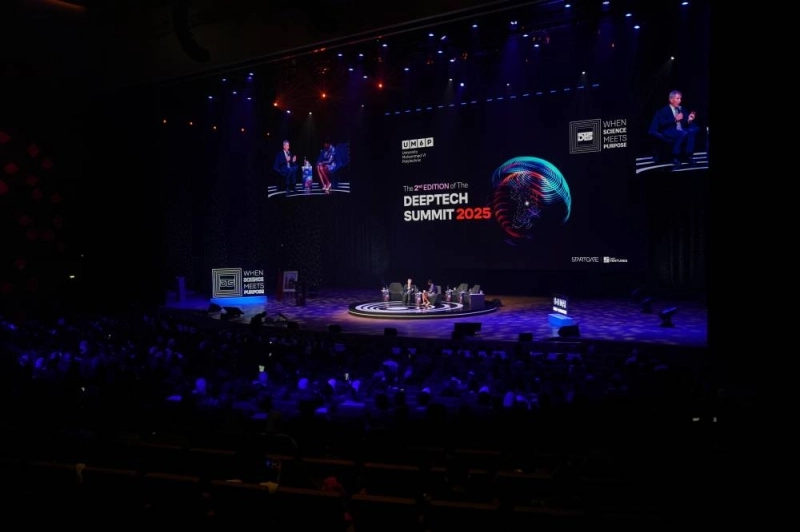 L'UM6P lance l’initiative Africa 100. L'objectif est de former 100 millions d’Africains à l’IA et aux technologies avancées.