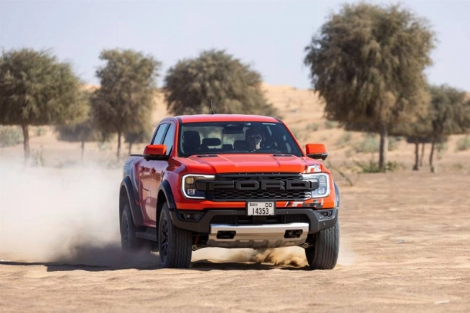 Le Ranger Raptor embarque un moteur Diesel 2.0 litres bi-turbo conçu pour l'endurance.