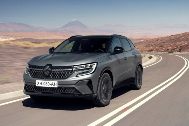 Nouvelle Austral full hybrid E-Tech