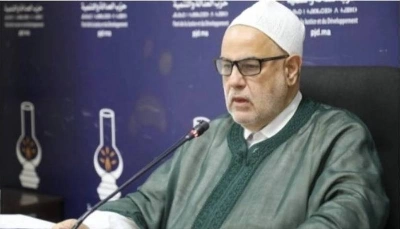 Benkirane, l'homme qui distribue les certificats du martyr