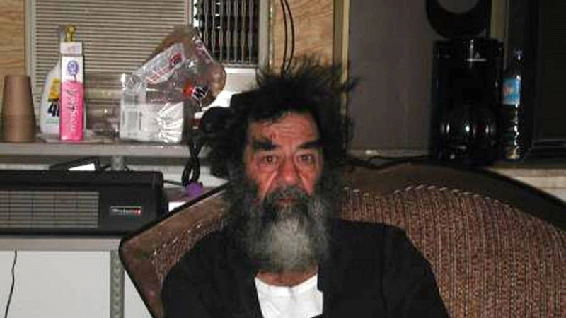 Saddam Hussein a fini dans un trou