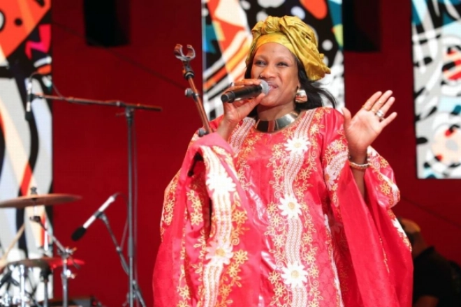La chanteuse et griotte malienne Rokia Koné- Gnaoua 2025.