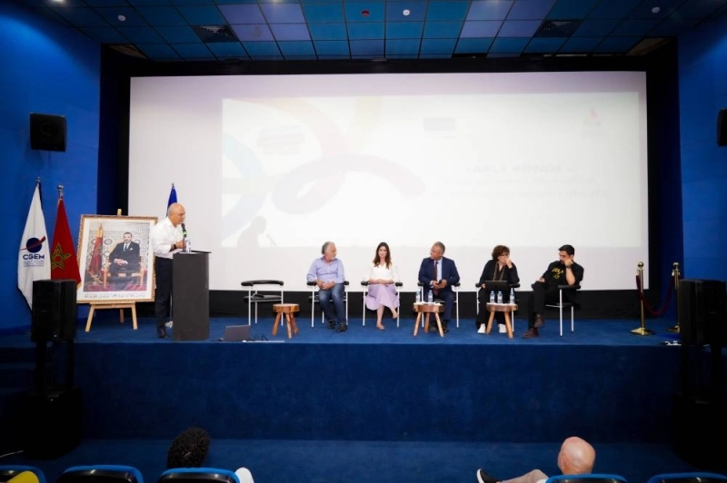 La Fédération des Industries Culturelles et Créatives (FICC) lance en partenariat avec l’Union européenne, la Caravane Nationale « Comprendre les ICC».