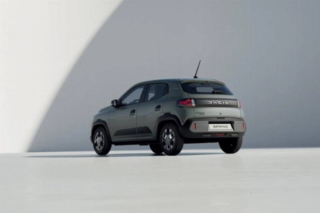 Nouvelle Dacia Spring 100% électrique est proposée au prix de de 204 000 DH.