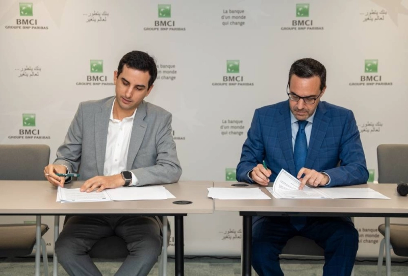 La BMCI s’allie à l’ISCAE pour lancer « Passerelles », un programme certifiant de six mois visant à former ses collaborateurs à de nouveaux métiers tout en favorisant la mobilité interne.