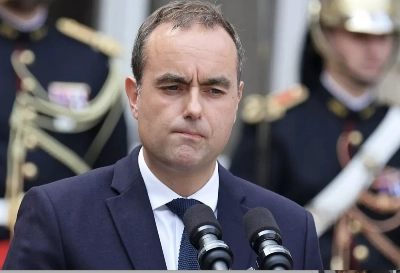 Sébastien Lecornu, une situation très délicate