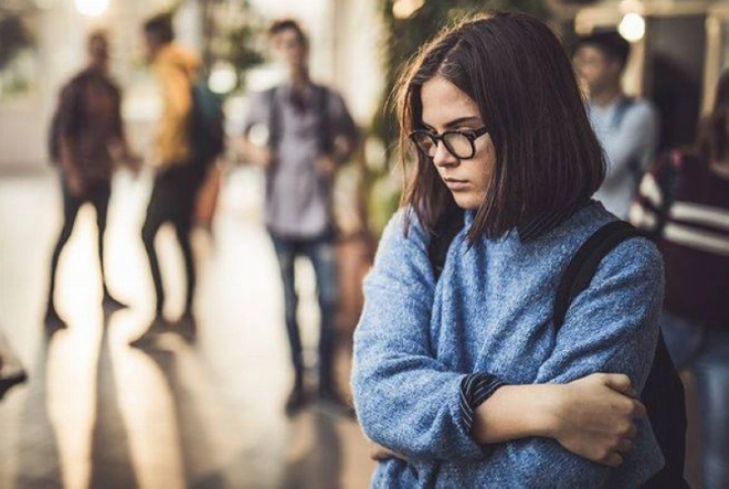 Pour l'enfant, l'école est associée au danger et à la souffrance