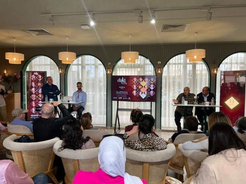 Hajib Farhane, Othman Benabdeljelil, Hamid Daoussi et Hassan Najmi lors de la conférence de presse le 15 octobre 2025 au Vélovrome Casablanca.