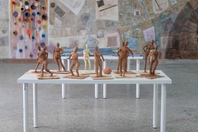 Portée par la Fondation Al Mada, l’Académie des Arts lance sa première promotion à Rabat et Tanger.