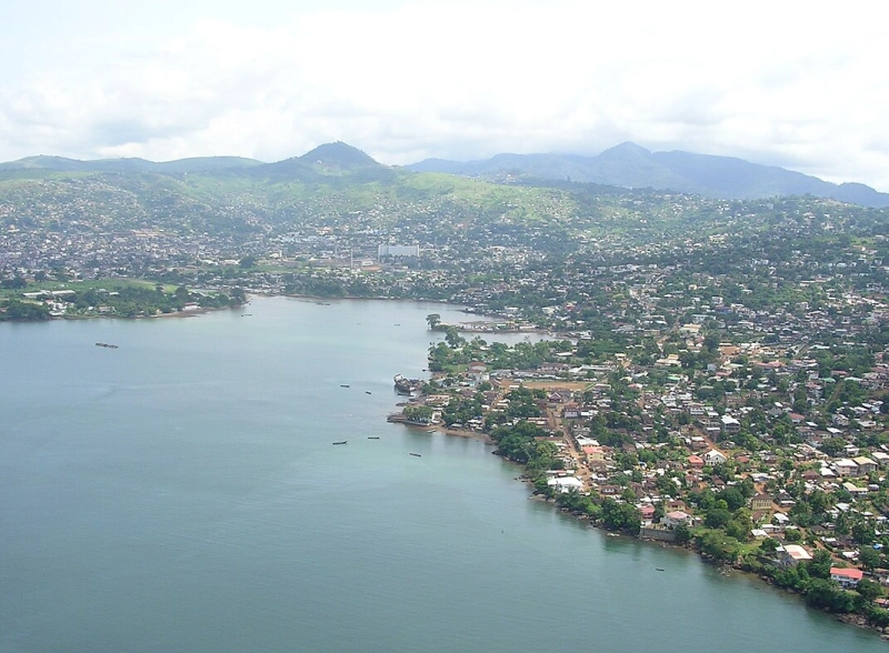 Freetown est la capitale et la plus grande ville de Sierra Leone.