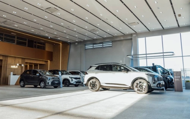 Le Showroom Kia d'Agadir s’étend sur une superficie de plus de 4 000 m2.