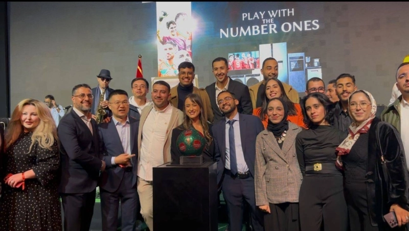 À l’occasion de la CAN 2025, Haier a installé à Casablanca une fan zone gratuite permettant aux supporters de suivre les matchs dans un espace organisé et accessible au public.