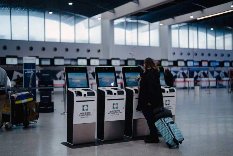 En pleine CAN 2025, l’ONDA mise sur la digitalisation du parcours passager à l’aéroport Mohammed V pour fluidifier le trafic et améliorer l’expérience des voyageurs.