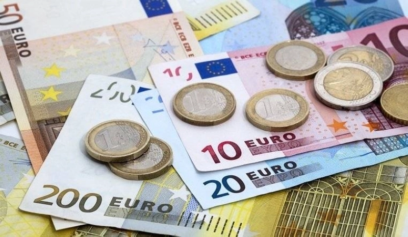 À partir de 2026, les plafonds en devises seront relevés pour les particuliers et les entreprises afin d’accompagner l’évolution des usages et l’ouverture économique.