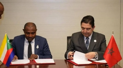 Le ministre des Affaires étrangères, de la Coopération africaine et des Marocains résidant à l’étranger, Nasser Bourita, et son homologue comorien, Mbae Mohamed