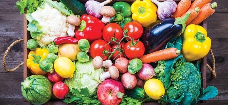À la veille du Ramadan, les inondations ont fait grimper temporairement les prix des fruits et légumes, mais une baisse est attendue.