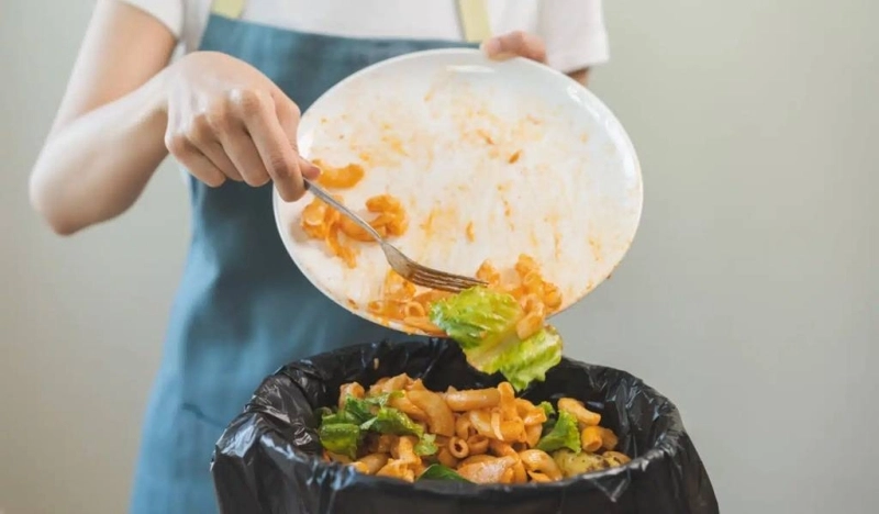 113 kilogrammes par personne et par an, à la poubelle