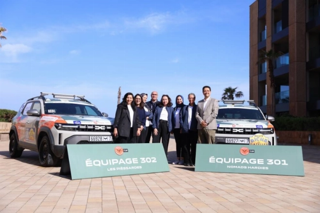 L'équipe Dacia Maroc lors de la présentation à Casablanca des deux équipages participant au Rallye Aicha des Gazelles 2026.