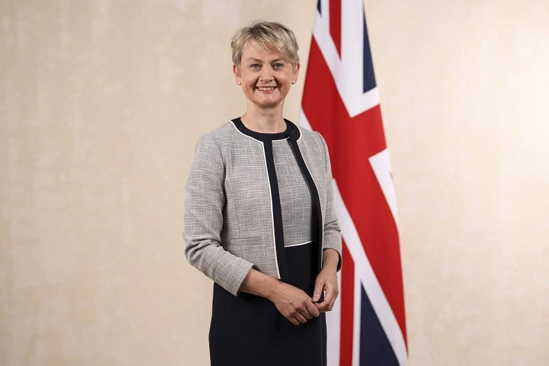 Yvette Cooper ministre britannique des Affaires étrangères