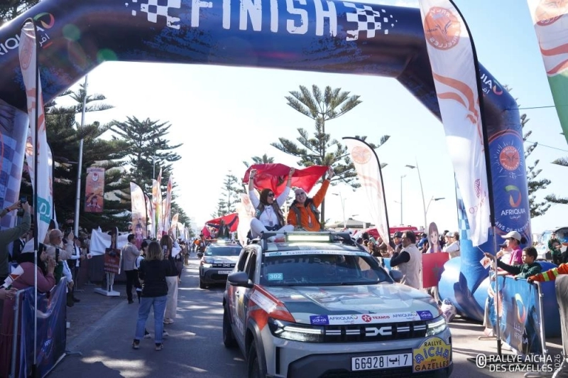 La 3e place revient à l'équipage 302 représenté par Sara Boumalek et Siham Goumairi. Rallye Aicha des Gazelles 2026.